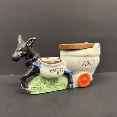 LOT 95: Collection of 7 Vintage Donkey Pulling Cart Hand Painted Ashtrays, Japan