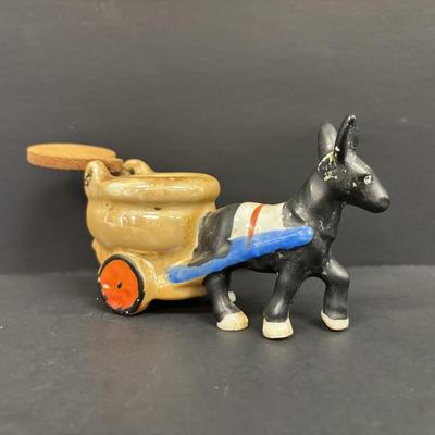 LOT 95: Collection of 7 Vintage Donkey Pulling Cart Hand Painted Ashtrays, Japan