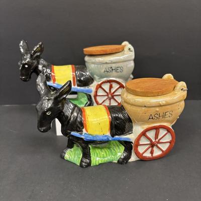 LOT 95: Collection of 7 Vintage Donkey Pulling Cart Hand Painted Ashtrays, Japan