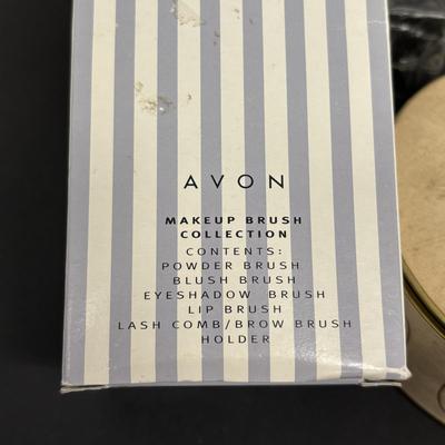 LOT 98: Health & Beauty Collection: Unopened 20-Carats by Dana Perfumed Dusting Powder, Aramis Antiperspirant Spray, So Lady Like by...