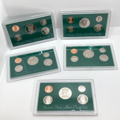 LOT 107: Five United States Mint Proof Coin Sets - 1994, 1995, 1996, 1997 and 1998