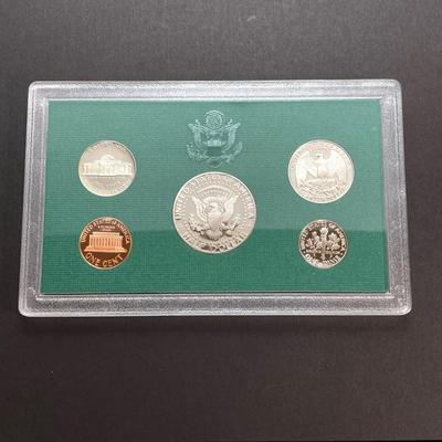 LOT 107: Five United States Mint Proof Coin Sets - 1994, 1995, 1996, 1997 and 1998