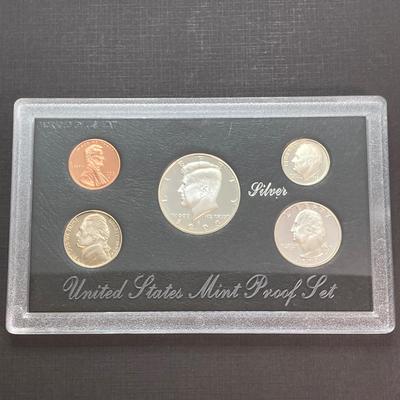 LOT 112: Two United States Mint Silver Proof Coin Sets - 1993 and 1994