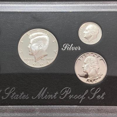 LOT 112: Two United States Mint Silver Proof Coin Sets - 1993 and 1994