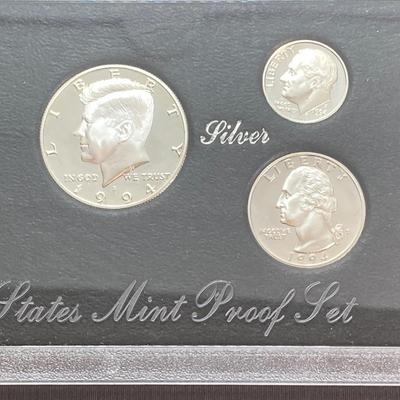 LOT 112: Two United States Mint Silver Proof Coin Sets - 1993 and 1994