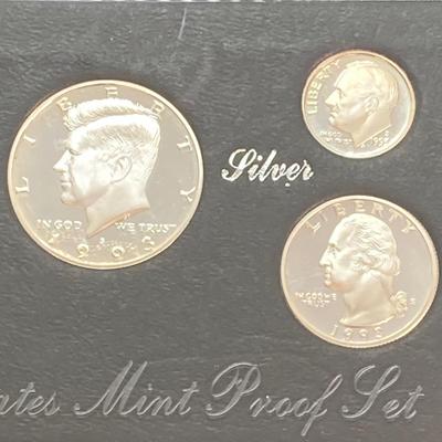 LOT 112: Two United States Mint Silver Proof Coin Sets - 1993 and 1994