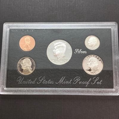 LOT 113: Three United States Mint Silver Proof Coin Sets - 1995, 1996 and 1998