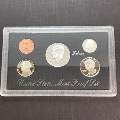 LOT 113: Three United States Mint Silver Proof Coin Sets - 1995, 1996 and 1998