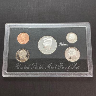 LOT 113: Three United States Mint Silver Proof Coin Sets - 1995, 1996 and 1998