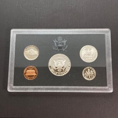 LOT 113: Three United States Mint Silver Proof Coin Sets - 1995, 1996 and 1998