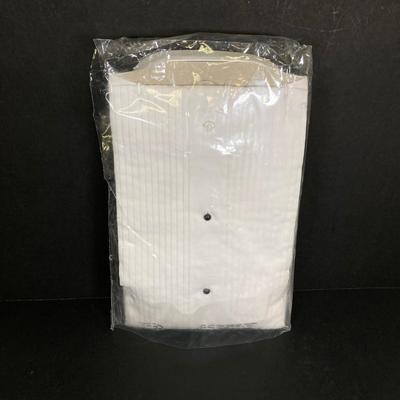 LOT 114: Collection of (16) Men's and Ladies' White Button Down Dress / Formal Shirts - (Martino Collection by Henry Segal and...