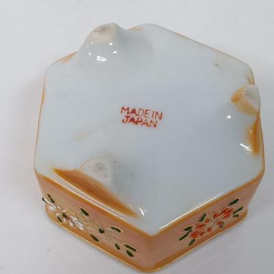 LOT 115: Brass Wall Sconce with Handpainted Shade, Orange Porcelain Swan Planter, Enameled Incense Burner & Miniature Vases