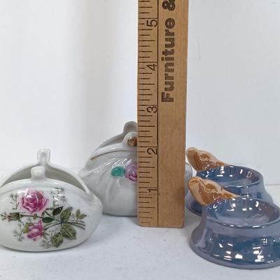 LOT 125: Set of (16) Vintage Japan Porcelain Miniature Figurines