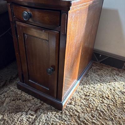 Ashley Side table w/outlets & cup holders