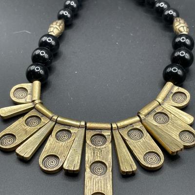 Tribal style necklace
