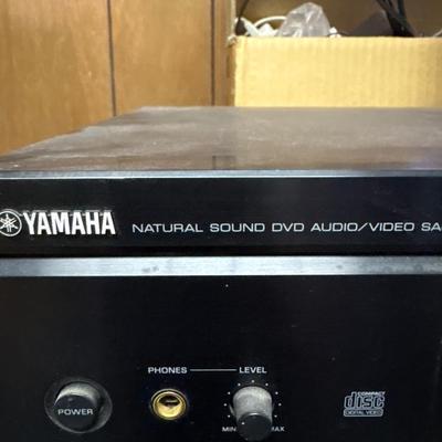 Yamaha natural sound DVD player DVD-S2300 & cords