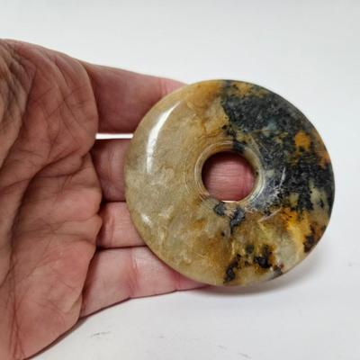 CKEG08. Lot of 4 Chinese Soapstone And Agate Carved Charm Pendants