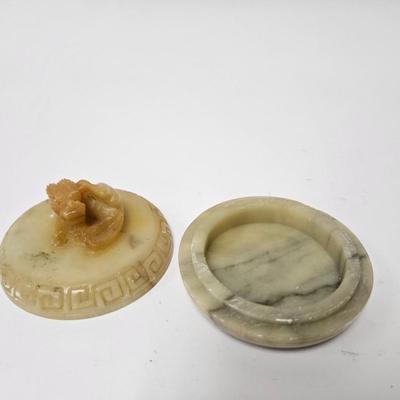 CKEG11. Vintage Chinese Soapstone Foo Dog Lidded Trinket Box