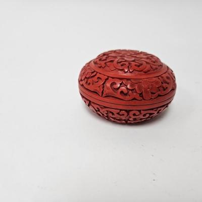 CKEG12. Vintage Chinese Carved Cinnabar Round Trinket Box
