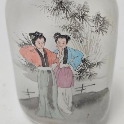 CKEG16. Hand-Painted Reverse Glass Chinese Snuff Bottle, Ladies