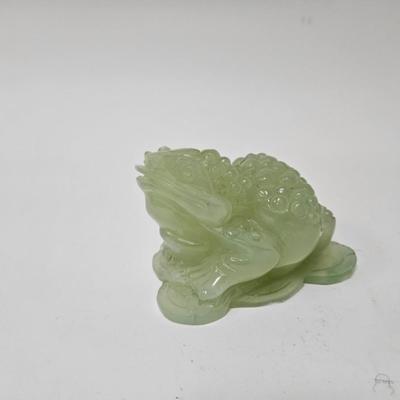 CKEG17. Carved Jade Stone Good Luck Frog on Coins