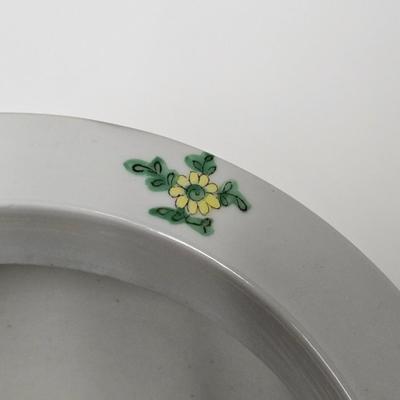 CKEG23. Vintage Chinese Ceramic Cache Pot