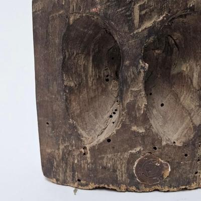 CKEG29. Antique Chinese Carved Wood Figurine