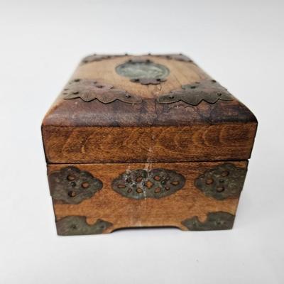 CKEG34. Vintage Chinese Wooden Jewelry Box, Decorative Brass Accents, Jade Inlay, Green Satin Lined