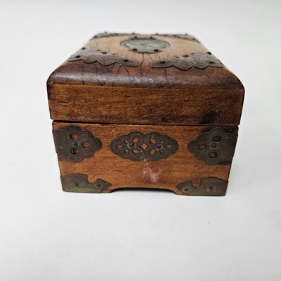 CKEG34. Vintage Chinese Wooden Jewelry Box, Decorative Brass Accents, Jade Inlay, Green Satin Lined