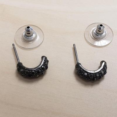 Plethora of Stud and Dangling Earrings (ST-KD)