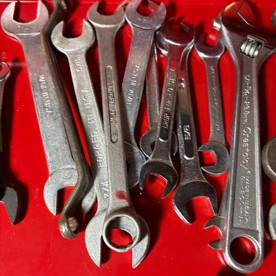 Wrenches & sockets