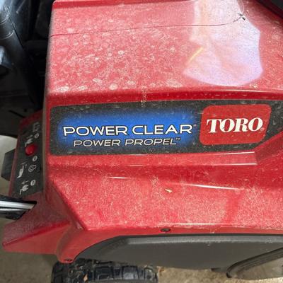 Toro Power Clear Snow thrower