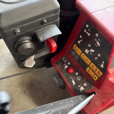 Toro Power Clear Snow thrower