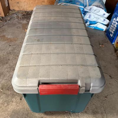 Large storage container