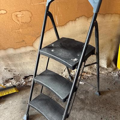 Gorilla Ladder step stool