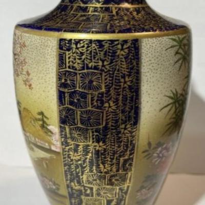 Scarce Japanese Cobalt-Ground Meiji Period (1868-1912) Satsuma Signed Base Vase w/2 Panels 7" Tall in VG Preowned Condition.