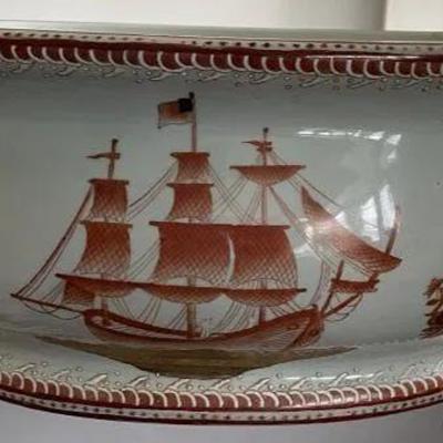 Vintage Chinese Signed Base Clipper Ship Footbath Basin 22" Handle to Handle, 14.25" Wide & 8.25" Tall in VG Preowned...