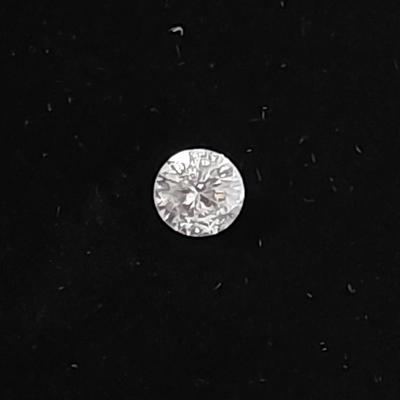 IGI CERTIFIED NATURAL DIAMOND 0.56 CT
