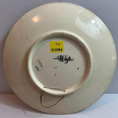 Antique French Sarreguemines Musical Theme Plate 8-3/4" "Die Meistersinger Von Nurnberg" in VG Preowned Condition.