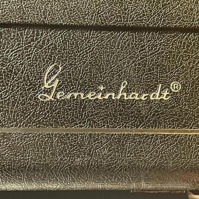 Vintage Gemeinhardt Model 2NP Nickel-Plated Flute w/Original Case in Very Good Preowned Condition.