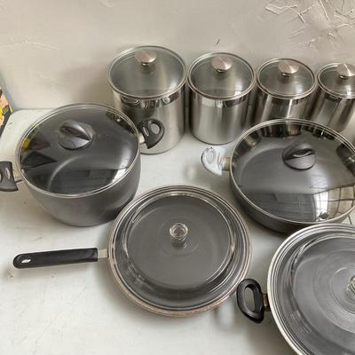 732 Large Lot of Bialwtti Italian Cookware and Canister Set