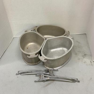 735 Three piece Set of Vintage Guardianware Cookware