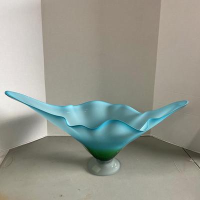 740 Gallery Glass Centerpiece Bowl