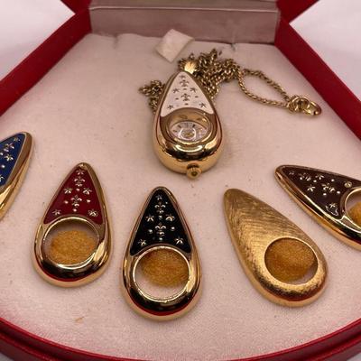 Sheffield six bezel pendant