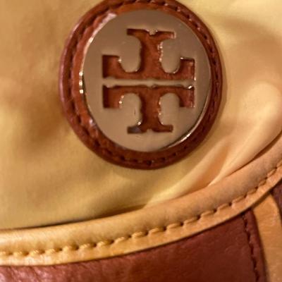 Vintage Tory Burch purse with dust cover