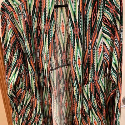 Jostar XL glow in the dark cardigan