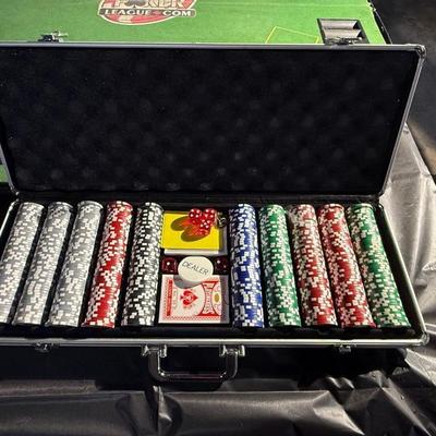 50-Poker Table and Chips