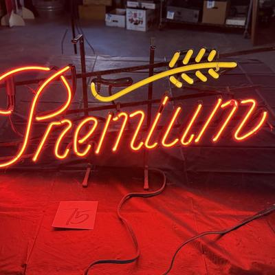75-Premium neon light