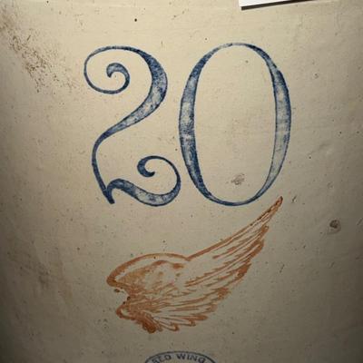 79-20 gallon Redwing Crock