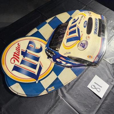 81-Metal wall beer signs